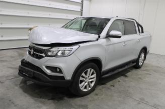 Damaged car Ssang yong Musso  2019/8