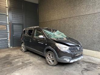 Sloopauto Dacia Dokker STEPWAY 2017/1
