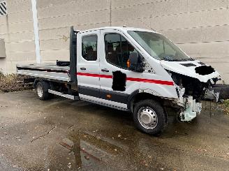 Démontage voiture Ford Transit Transit Ch.Cab/Pick-up 2.2 TDCi 16V Euro 6 RWD CHP  Diesel 2.198cc 114kW (155pk) RWD 2015/2