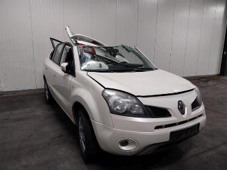 Vrakbiler auto Renault Koleos Koleos I, SUV, 2008 / 2017 2.0 dCi 16V 4x4 2010/9