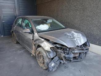 Auto da rottamare Volkswagen Golf Golf VII (AUA), Hatchback, 2012 / 2021 1.6 TDI 16V 2013/5