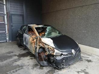 Sloopauto Renault Clio Clio IV (5R), Hatchback 5-drs, 2012 / 2021 1.5 dCi 75 FAP 2014/3