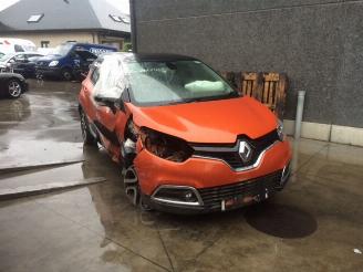 Vrakbiler auto Renault Captur 900cc benzine 2014/1