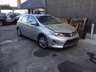 disassembly passenger cars Toyota Auris 1400cc diesel 2014/1