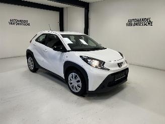 damaged passenger cars Toyota Aygo X PLAY 2024/2