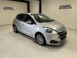 Unfallwagen Peugeot 208 STYLE 2018/5