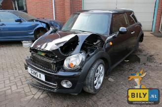 Démontage voiture Mini Cooper R56 Cooper D 2007/7