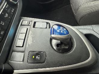 Toyota Auris Touring Sports 1.8 hybride lease AUTOMAAT picture 23